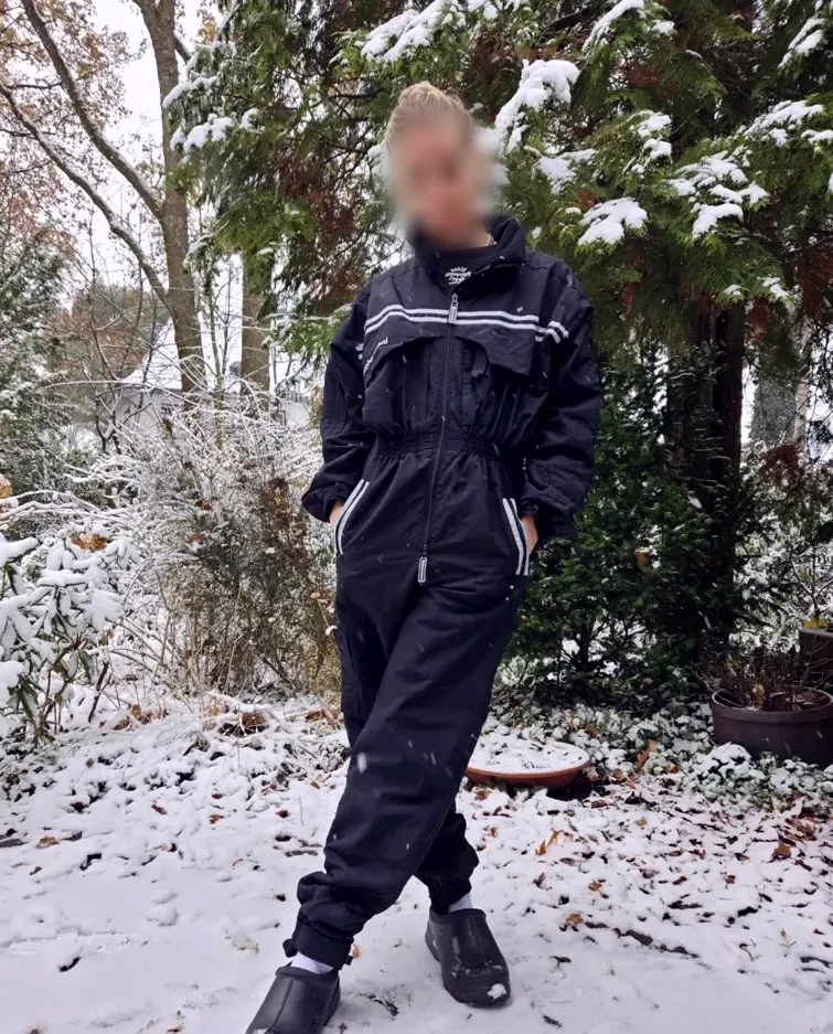 Elisa, 28