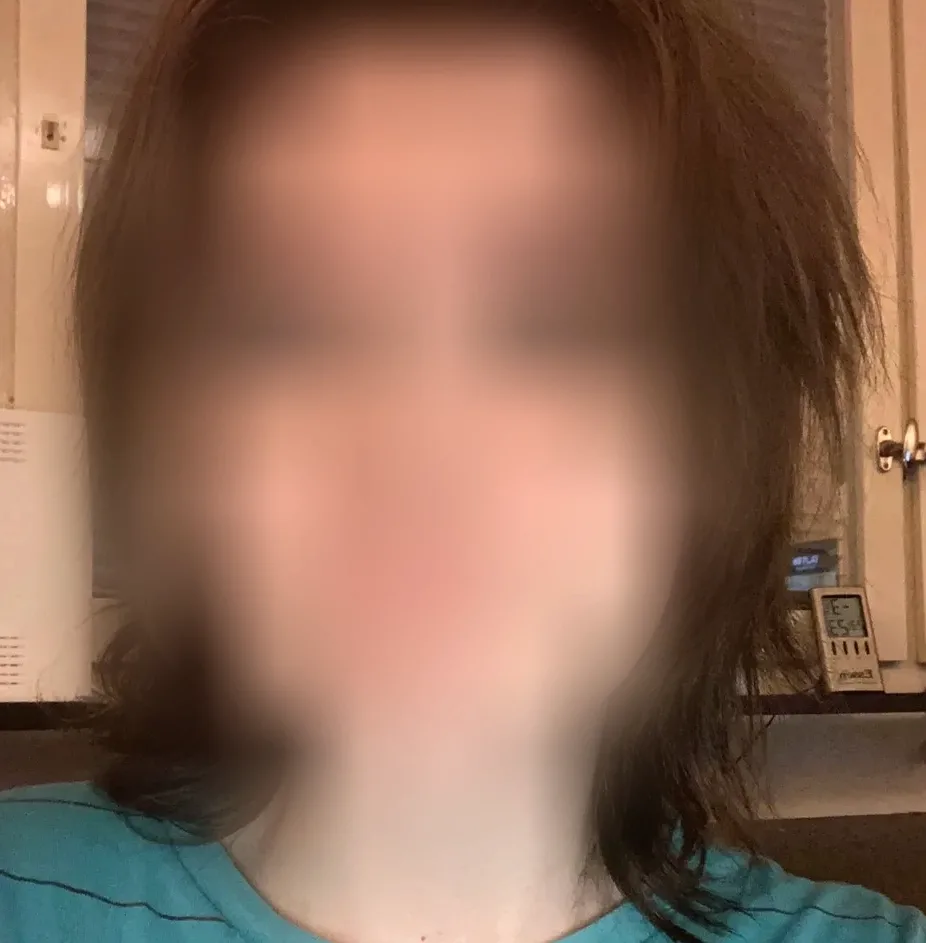Yasmin, 29